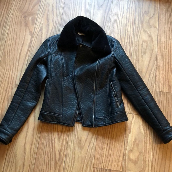 Jackets & Blazers - Very thick black leather moto jacket with fur s